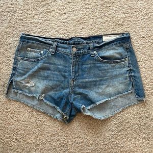 Rag and bone cut off denim shorts size 29